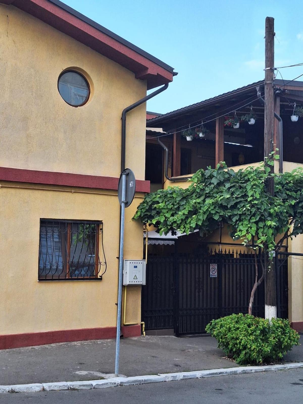 Vila Trandafir Constanţa Exteriör bild