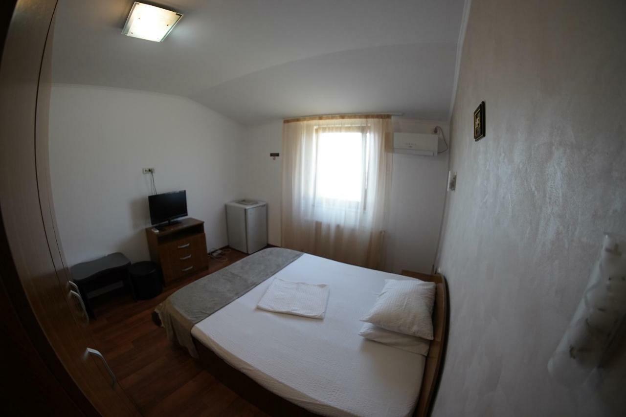 Vila Trandafir Constanţa Exteriör bild